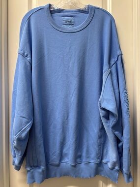 aerie Women’s Sky Blue Crewneck Sweatshirt- Size Large